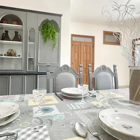 Sas Conzas 68 아파트 보사